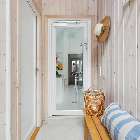 Lovely In With Kitchen Ferienhaus *