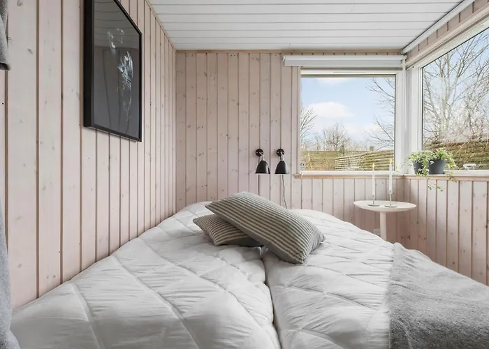 Ferienhaus Beautiful In *